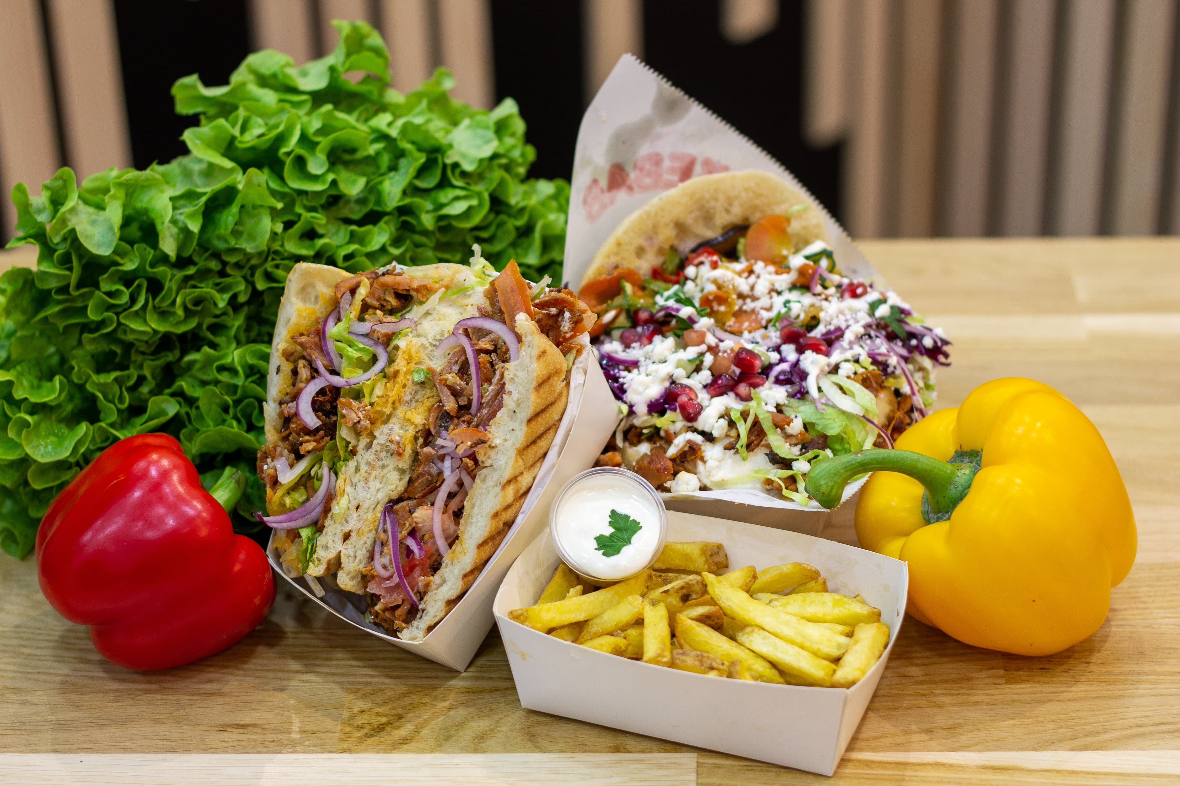 Sandwich Berliner, bowl généreux et frites fraîches Stark Berliner